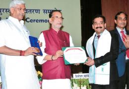 Dr. K. J. David received Jawaharlal Nehru Award for P.G. Outstanding Doctoral Thesis Research in Agricultural and Allied Sciences-2017 for Crop Protection on 16th July 2018 at NAS Complex, New Delhi. 